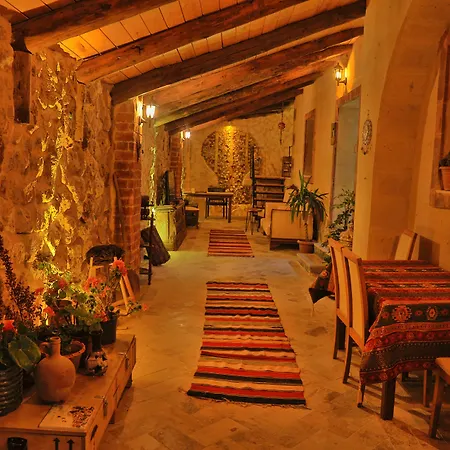 Alphan Cappadocia ウチヒサール